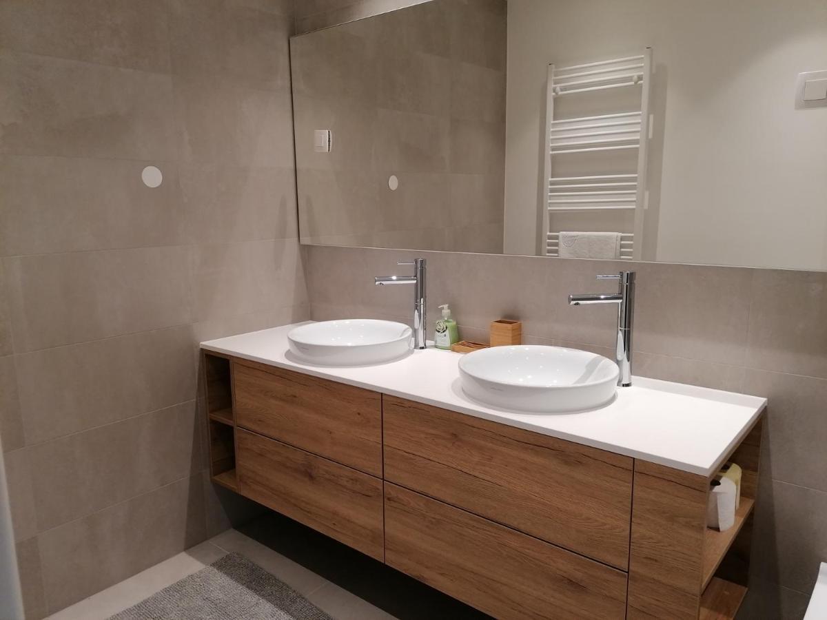 Regentova Suites Ljubljana Ngoại thất bức ảnh